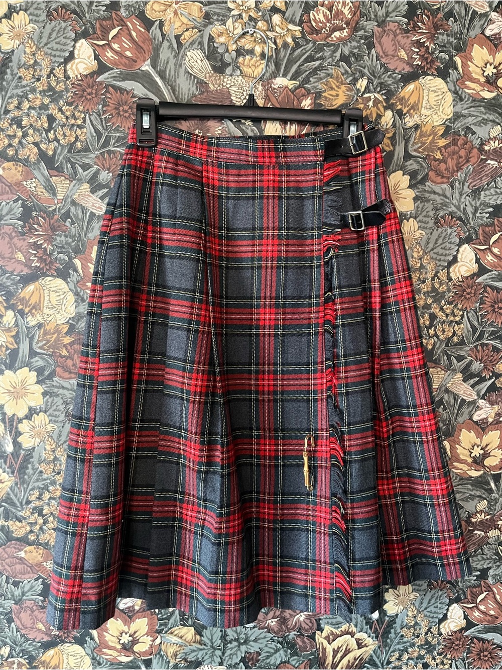 Vintage Lady Bird Classic Red and Black Tartan Pleated Skirt Kilt Punk Academia